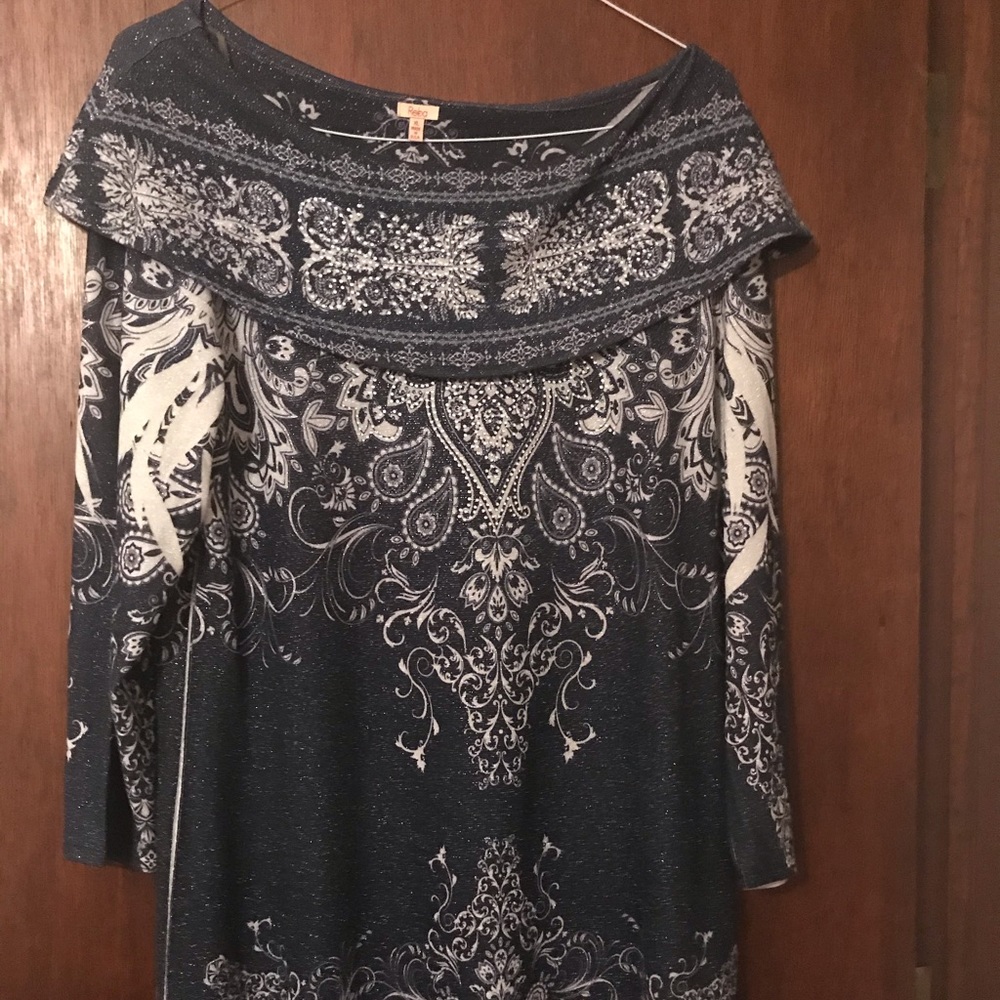 Reba top